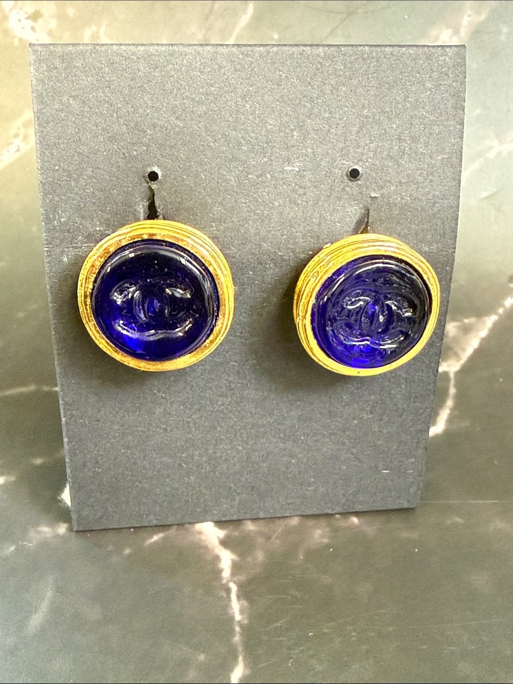 Chanel Vintage Blue Gripoix CC Button Motif Clip-on Earring
